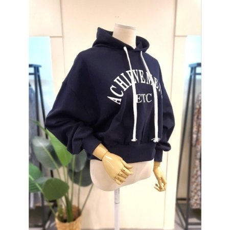 이티씨 쭈리 크롭 후드티 네이비