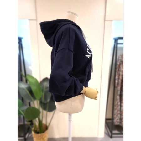 이티씨 쭈리 크롭 후드티 네이비