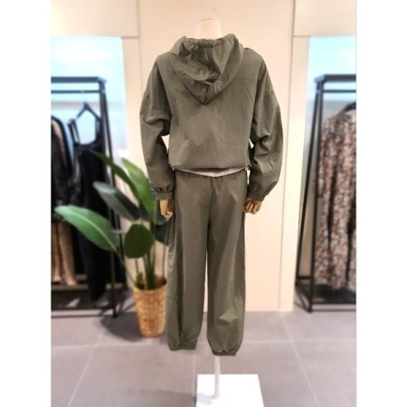 바스락 1980 후드조거세트 카키