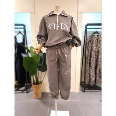 아노락 반집업 조거팬츠 세트 베이지