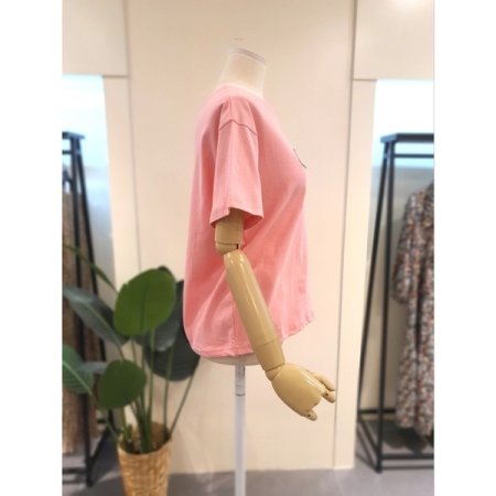 올리비아 자수 반팔 티셔츠 핑크