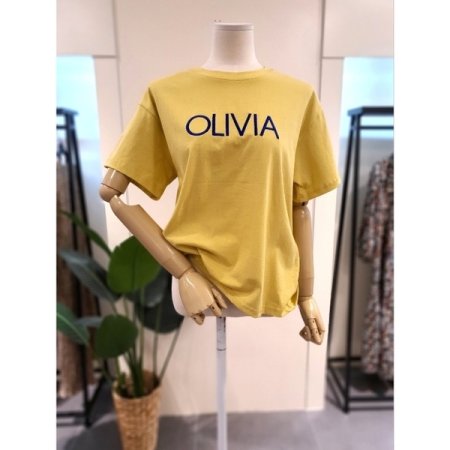 올리비아 자수 반팔 티셔츠 핑크