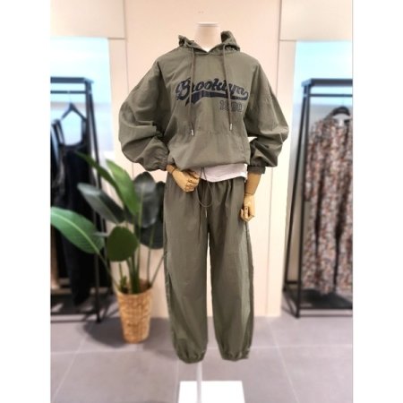 바스락 1980 후드 조거 세트 블랙