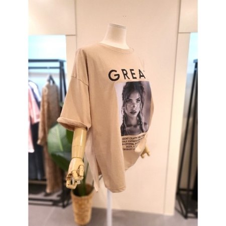 핀터 박시 티셔츠 베이지