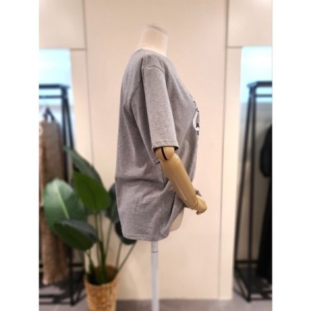 하투하 면 반팔티 그레이