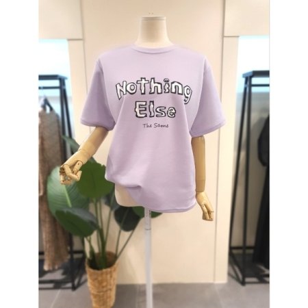 썸띵 반팔 티셔츠 화이트