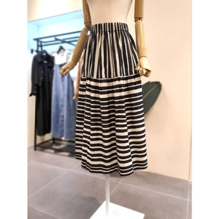 코코 랭스 스커트 블랙