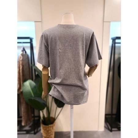 플로럴 반팔 티셔츠 그레이