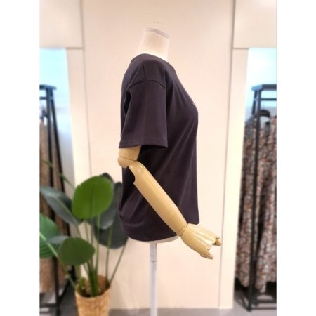 말리부 자수 반팔 티셔츠 블랙