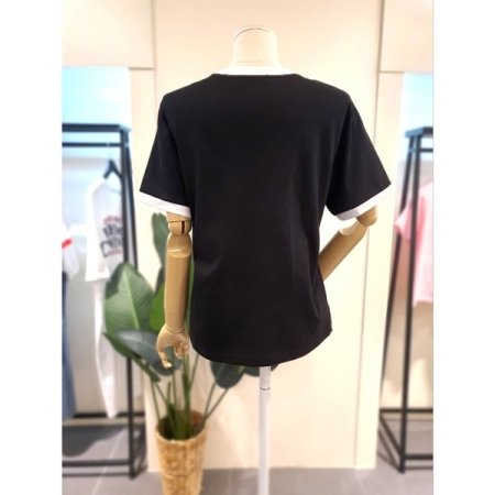 자수 배색 링거 티셔츠 화이트