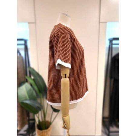 레이어드 스트라이프 티셔츠 브라운