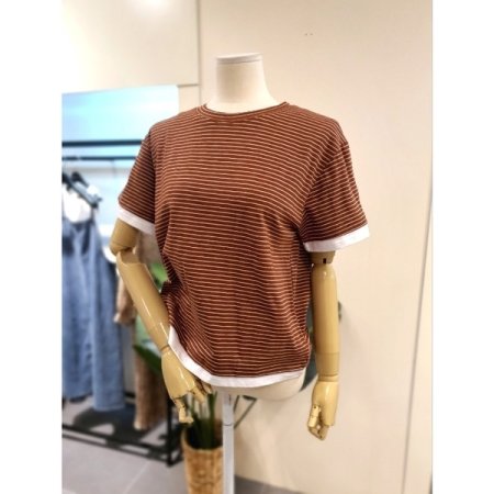레이어드 스트라이프 티셔츠 브라운