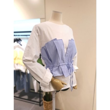 레이어드 스트링 블라우스 스카이블루