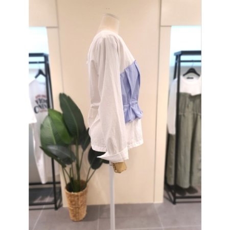 레이어드 스트링 블라우스 스카이블루