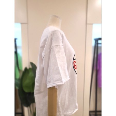 라운드 배색 프린팅 반팔티 아이보리