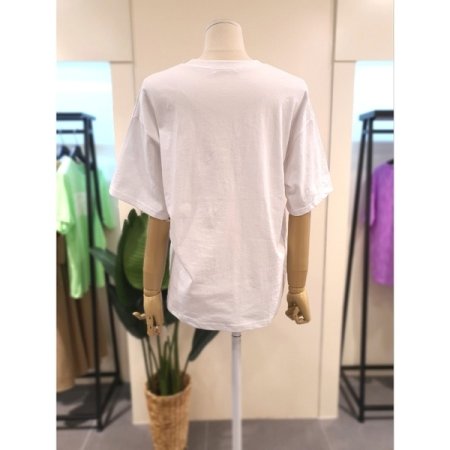 라운드 배색 프린팅 반팔티 아이보리