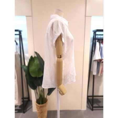 실켓 사선소매 블라우스 화이트