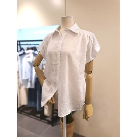 실켓 사선소매 블라우스 화이트