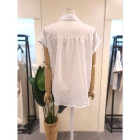 실켓 사선소매 블라우스 화이트