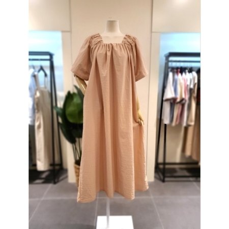 포켓 셔링 원피스 블랙