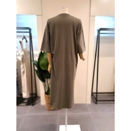 1979 5부소매 원피스 카키