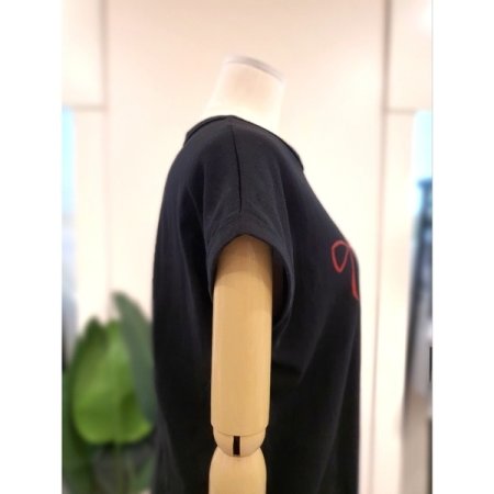 체리 리본 민소매 티셔츠 블랙