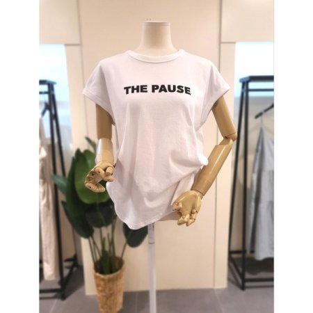 포즈 캡소매 민소매 티셔츠 아이보리