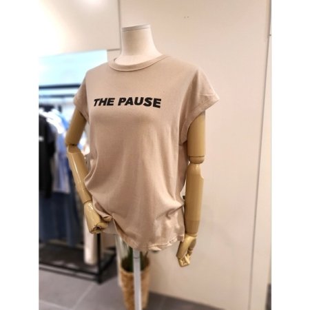 포즈 캡소매 민소매 티셔츠 아이보리