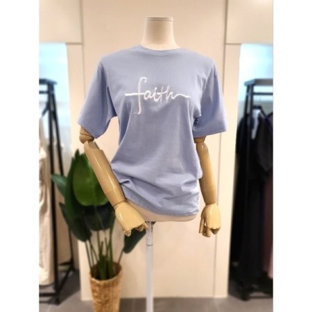 자수 반팔 티셔츠 아이보리