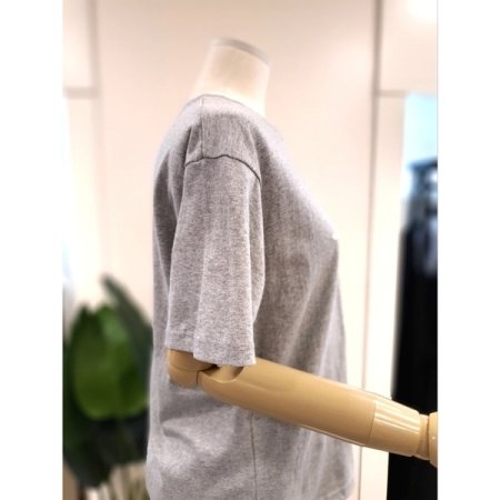 자수 반팔 티셔츠 그레이