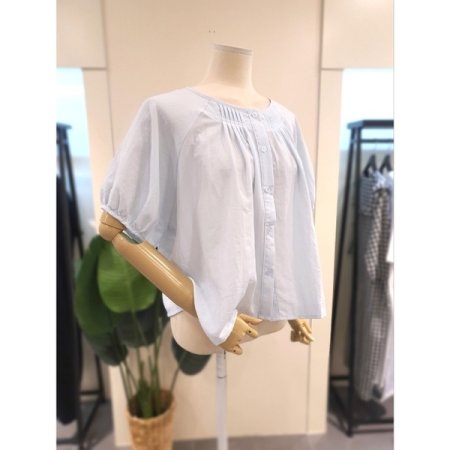 라운드넥 반팔 블라우스 스카이블루