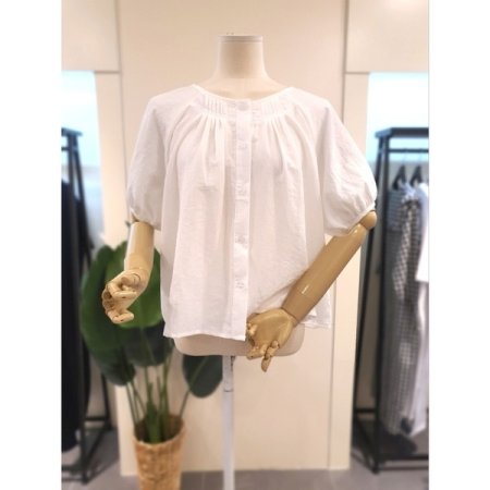 라운드넥 반팔 블라우스 스카이블루