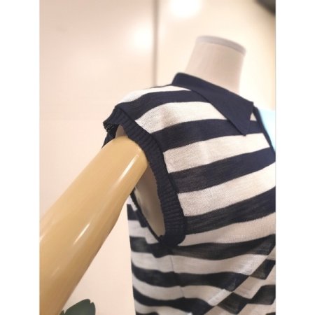 카라 집업 반팔 니트 네이비