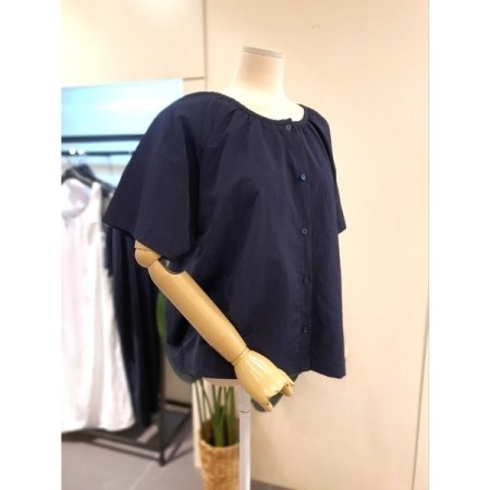 미스칸트 바스락 셔링 반팔 블라우스 네이비