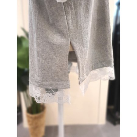 레이스 배색 루즈핏 티셔츠 그레이