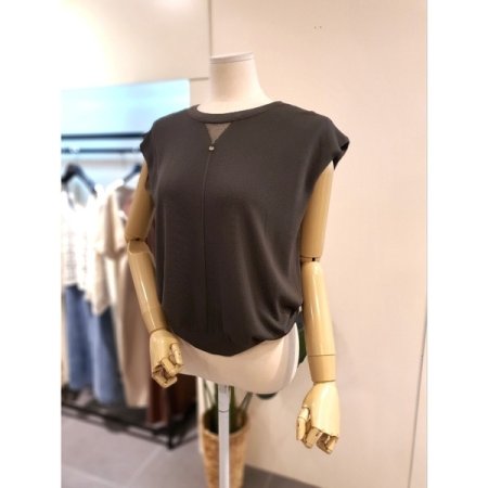 장식 민소매 니트 브라운