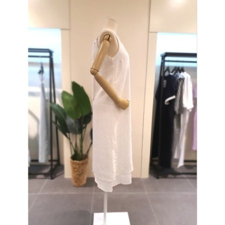 스퀘어넥 레이어드 민소매 원피스 화이