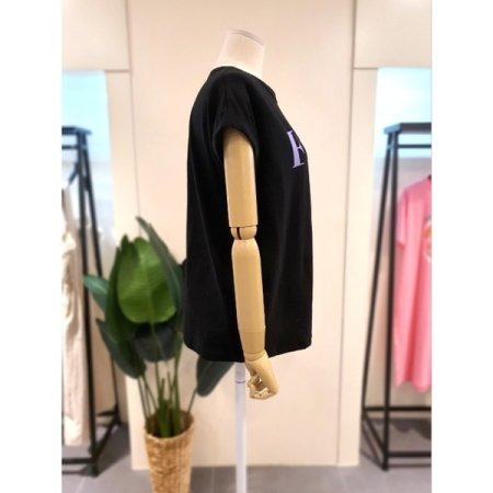 프레이즈 민소매 티셔츠 블랙