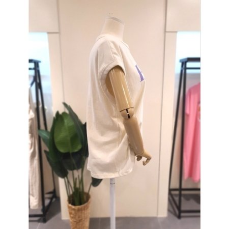 프레이즈 캡소매 티셔츠 베이지