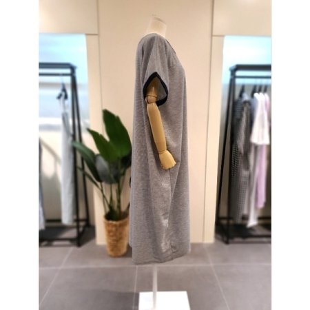 와플 배색 반팔 원피스 그레이