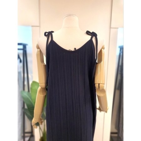 플리츠 뷔스티에 원피스 네이비
