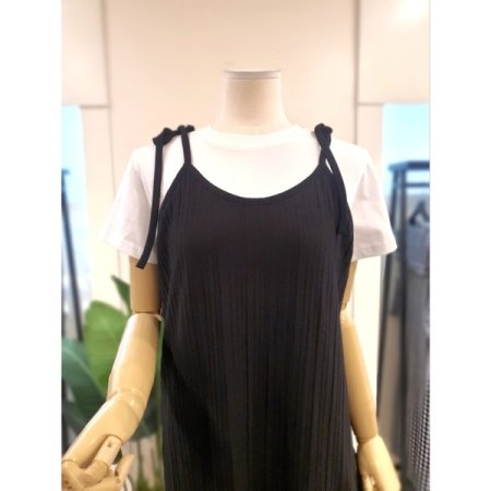 플리츠 뷔스티에 원피스 블랙