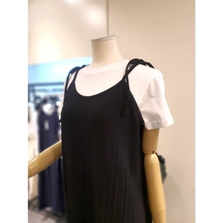 플리츠 뷔스티에 원피스 블랙