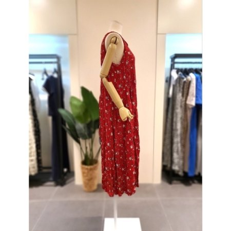 주름 플라워 민소매 원피스 레드