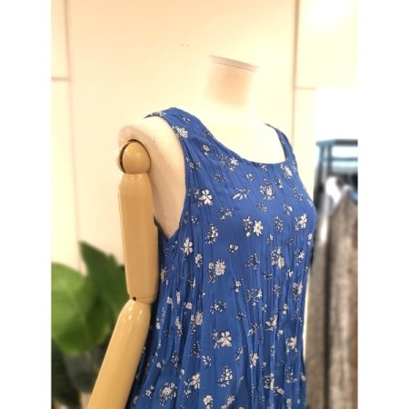 플라워 민소매 주름 원피스 블루