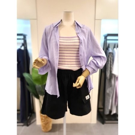 라벨 장식 4부 밴딩 팬츠 블랙