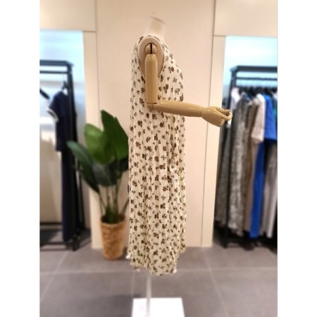 주름 플라워 민소매 원피스 아이보리