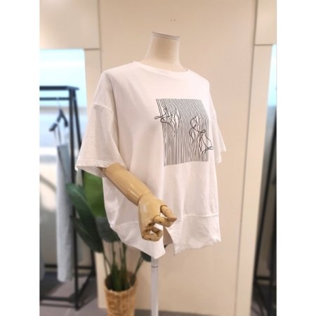 언발 밑트임 반팔 티셔츠 아이보리