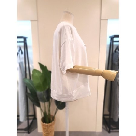 언발 밑트임 반팔 티셔츠 아이보리