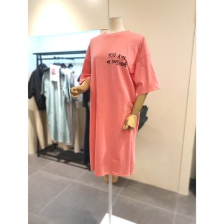 선사인 반팔 원피스 핑크